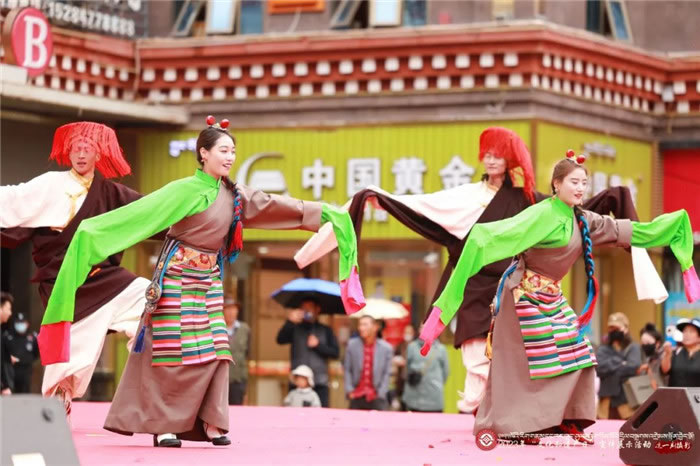 2023年昌都市“文化和自然遺產(chǎn)日”宣傳展示活動暨非遺購物節(jié)隆重開幕